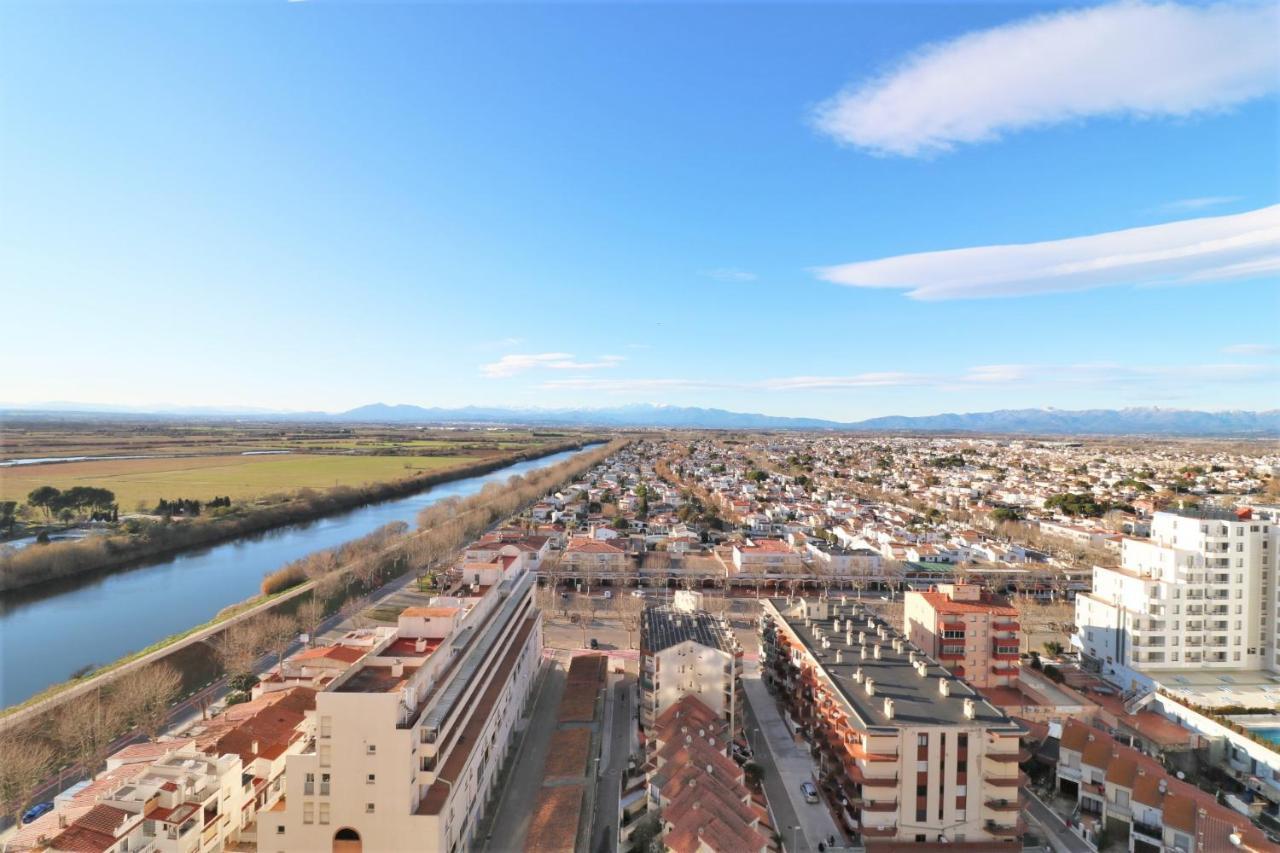 Apartamento Delta Muga, Piso muy cerca de la playa Ampuriabrava Exterior foto